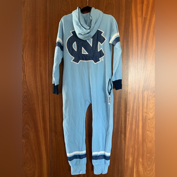 UNC Adult Zip up Bodysuit Onesie - Picture 6 of 10